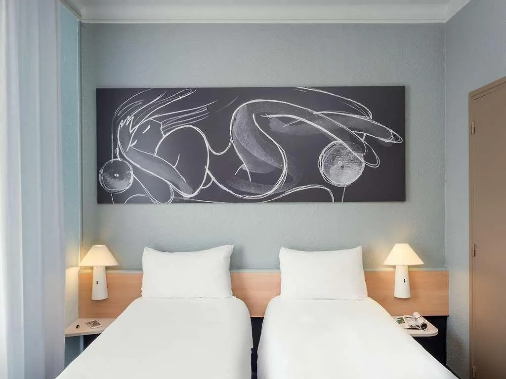 Ibis Daumesnil Porte Doree Paris