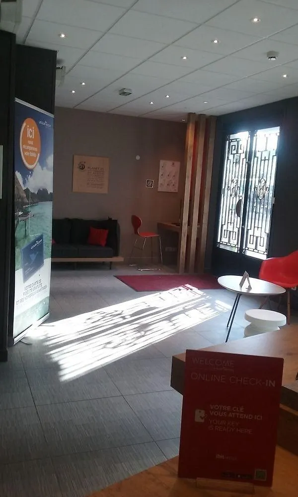 *** Hotel Ibis Daumesnil Porte Doree Paris France